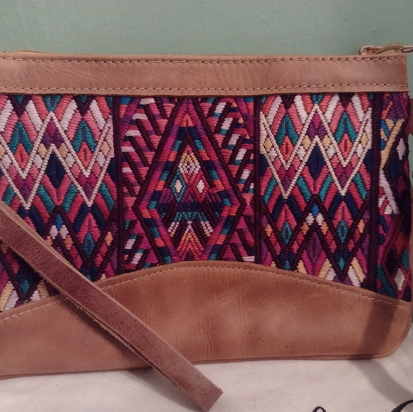 Mayan Fair Trade Guatemalan Handmade Crossbody - Picture 12 of 15